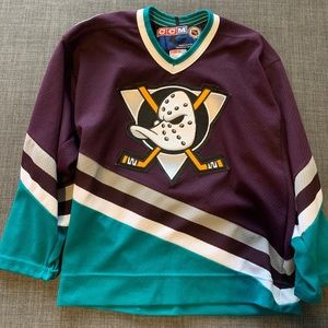Vintage Mighty Ducks jersey